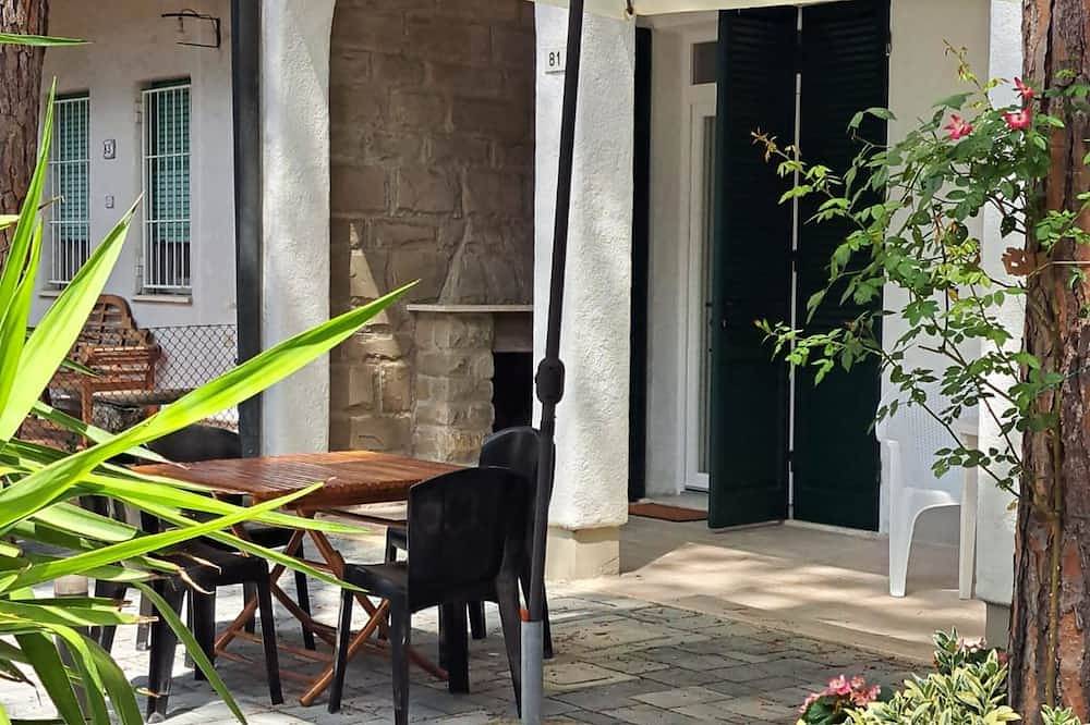 Appartamento intero, Marina Romea La casa dei dirigenti di Rino (Cin It039014B4Ks5S22Ug) in Marina Romea, Provincia di Ravenna