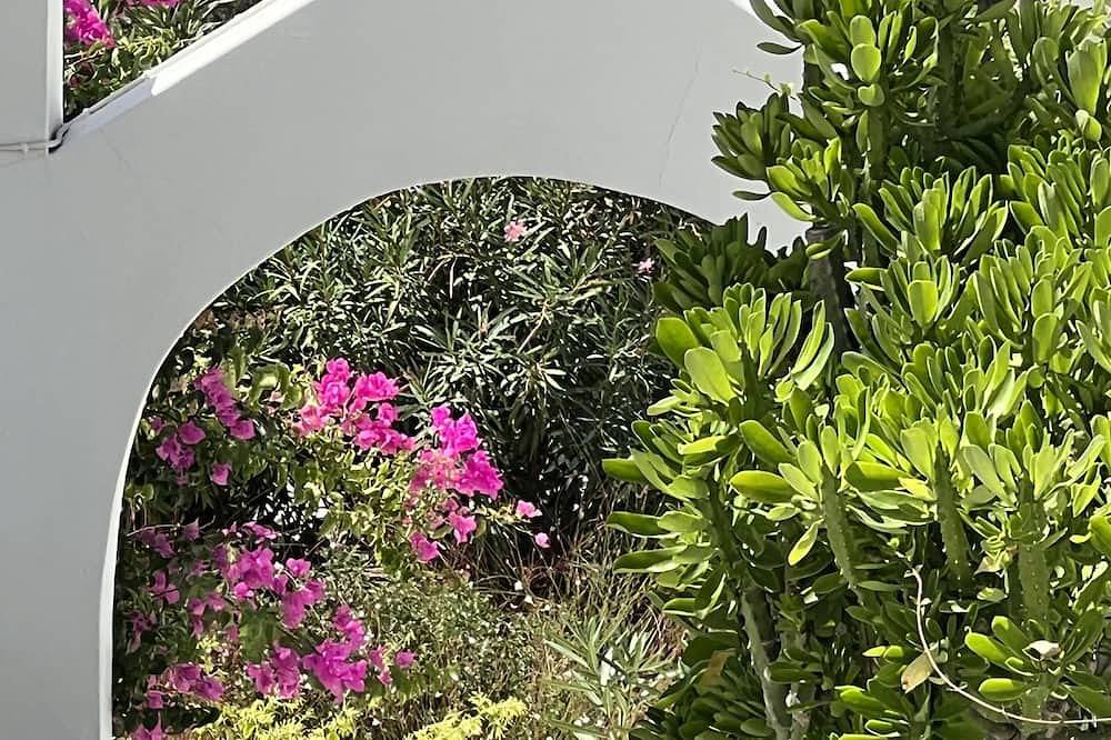 Appartement entier, Irene’s 2 floor maisonette by the sea in Paros