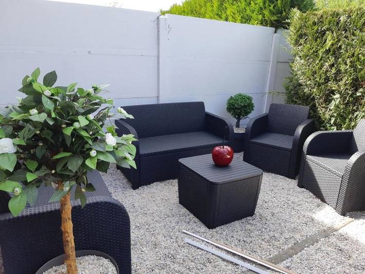 Location de vacances pour 6 personnes, avec jardin et vue, animaux acceptés à La Rivière-Saint-Sauveur - 3