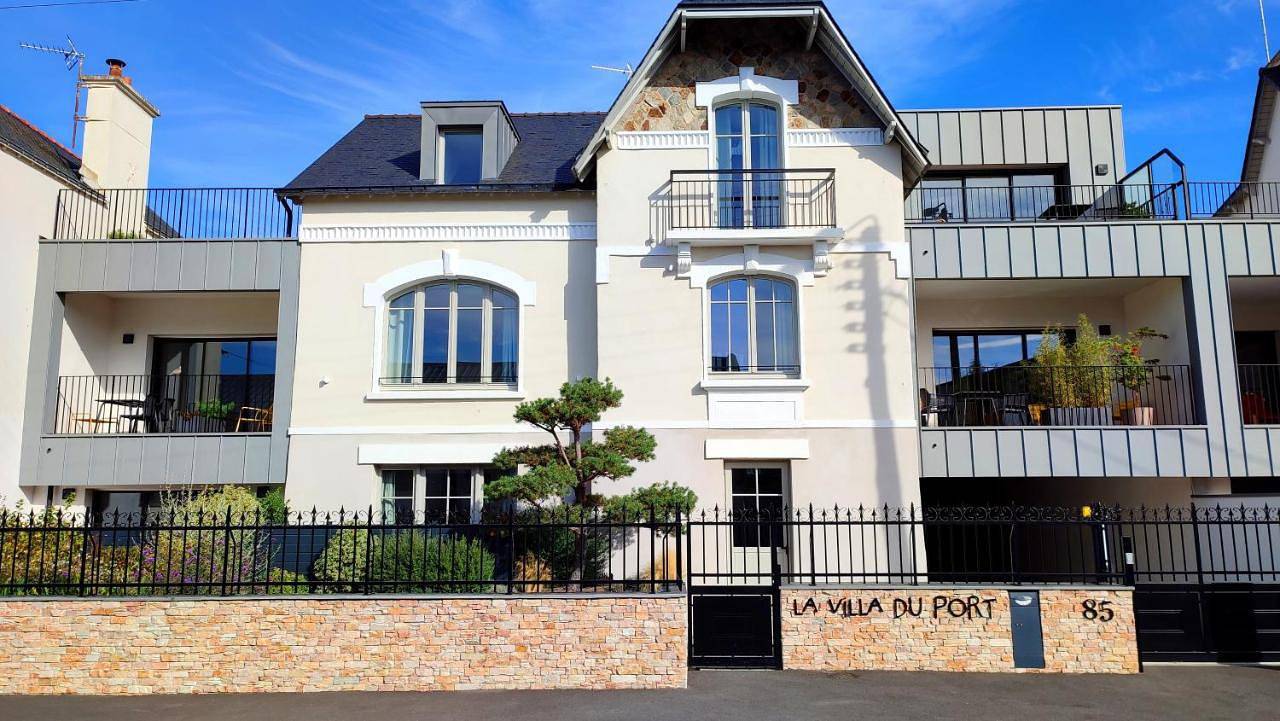Studio with Balcony in Vannes, Côte des Mégalithes
