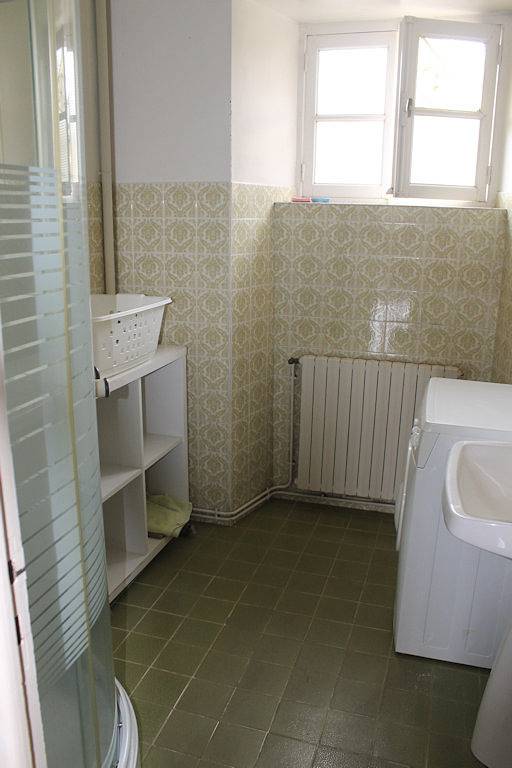 Gîte pour 5 personnes, avec jardin dans Champagnac-la-Prune