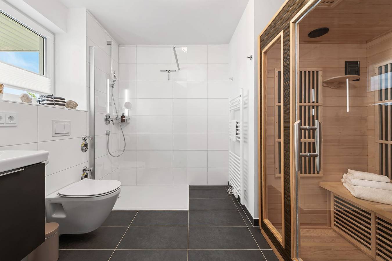 Ganze Wohnung, Krosse Krabbe - barrierearm, Infrarot-Sauna, Kamin, Terrasse, E-Ladesäule in Olpenitz, Kappeln