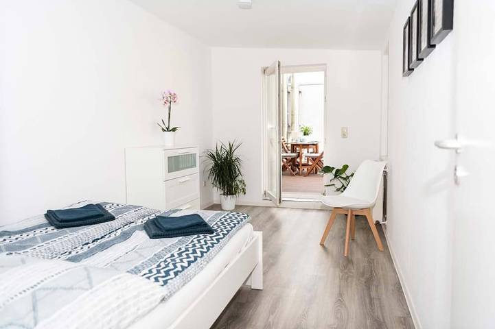 Appartement entier, Spacious vacation apartment | roof terrace | old town in Halle, Saale-Unstrut
