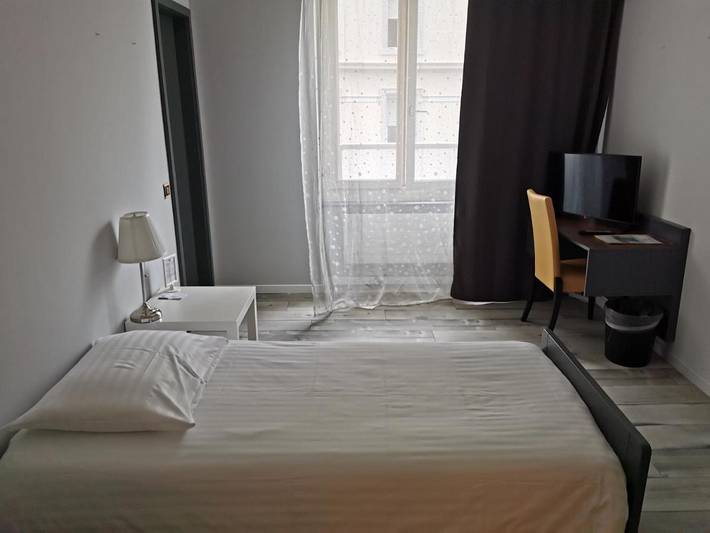 Hôtel pour 2 personnes, avec terrasse à La Chaux-de-Fonds - 4
