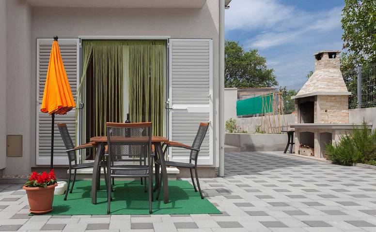 Apartamento de vacaciones para 4 personas, con jardín - 1