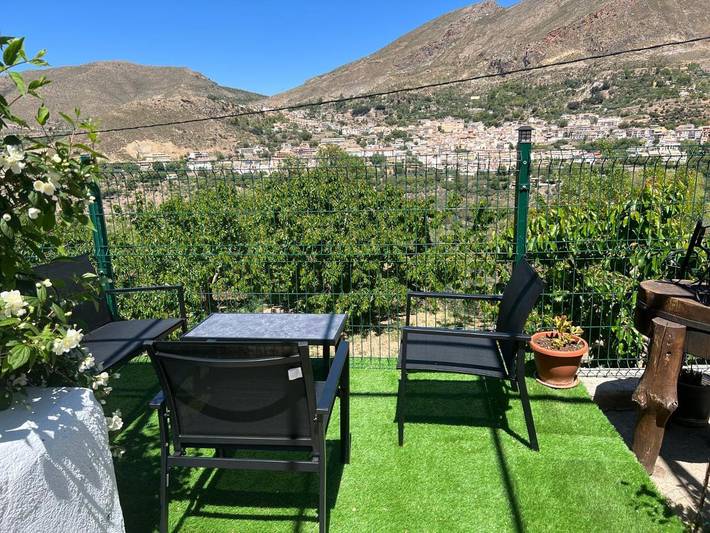 Casa de vacaciones para 8 personas, con jardín y vistas - 1