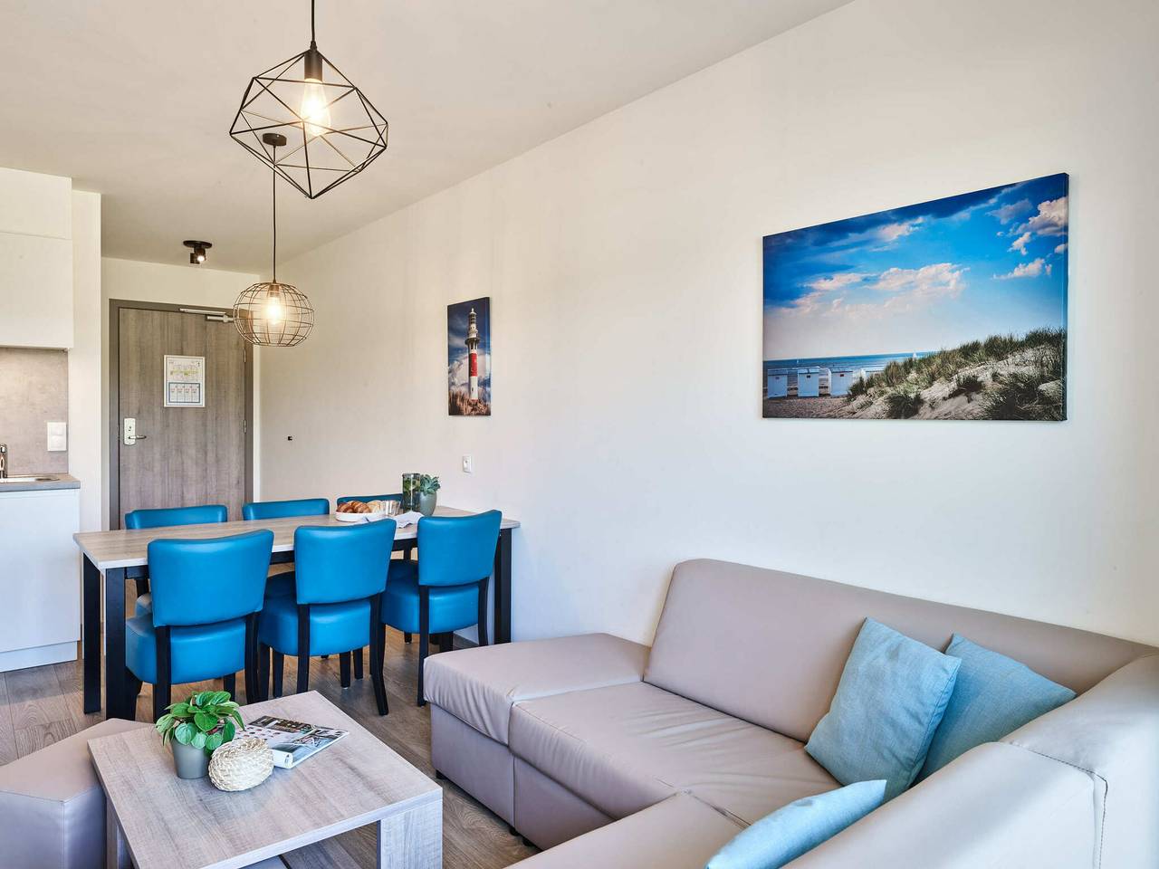 Holiday Suites Nieuwpoort — Suite familiale | 2 adultes - 3 enfants in Nieuwpoort, Flandre-Occidentale