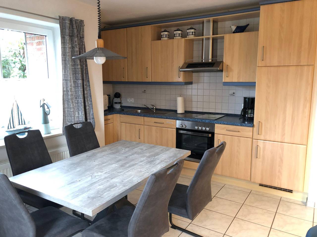 Geheel vakantieappartement, Vakantieappartement voor 4 personen met tuin in Carolinensiel-Harlesiel, Wittmund