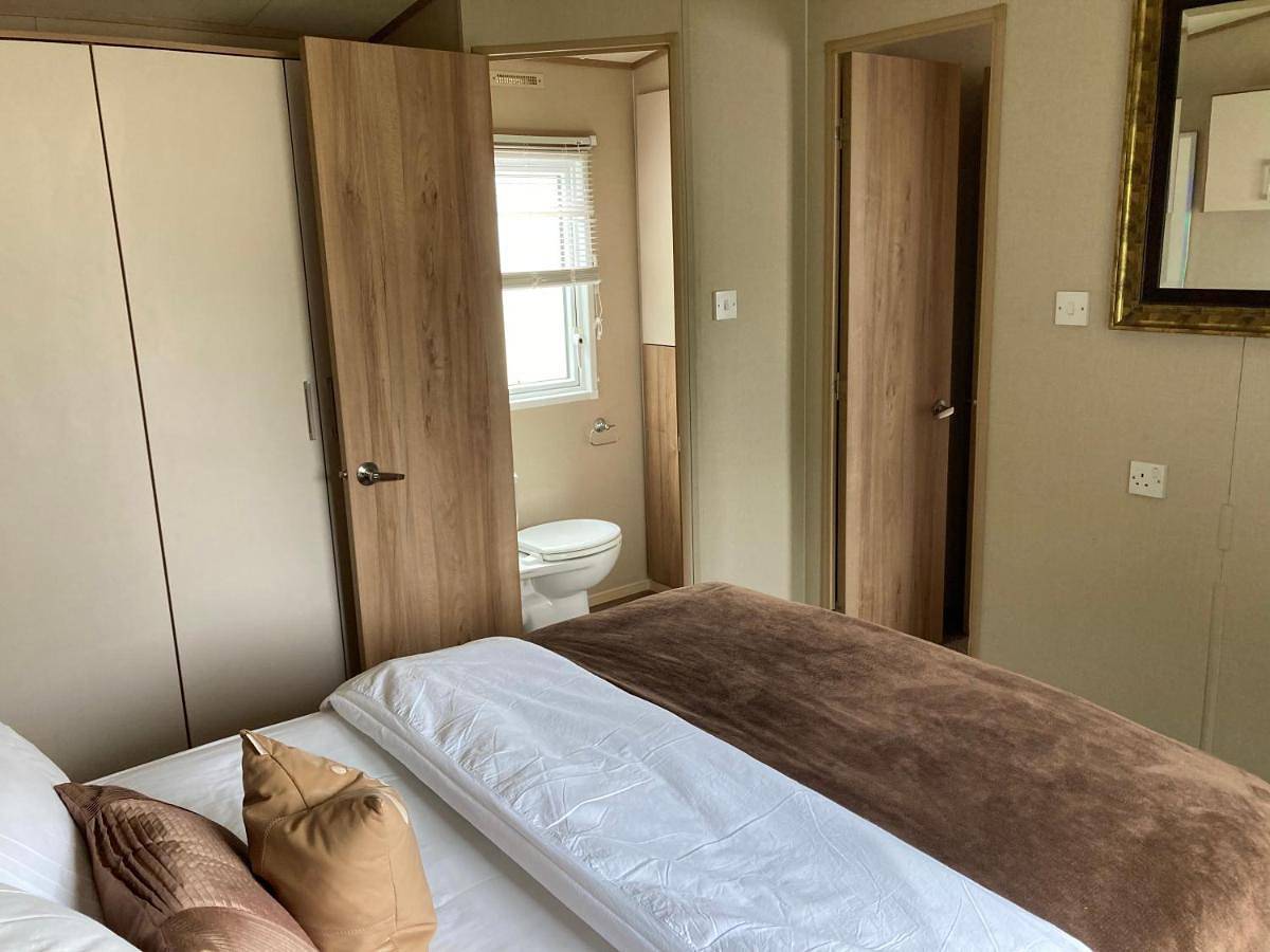Birchington vale caravan holiday park in Kent