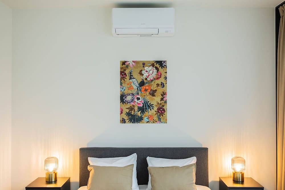 Entire apartment, Stylish Serenity 1Bdr Apartment  Bhd in Rotterdam, South Holland