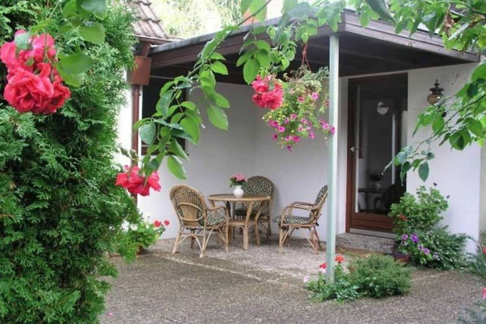 Ganze Wohnung, Haus Antje - Ferienwohnung in Bad Malente, Malente