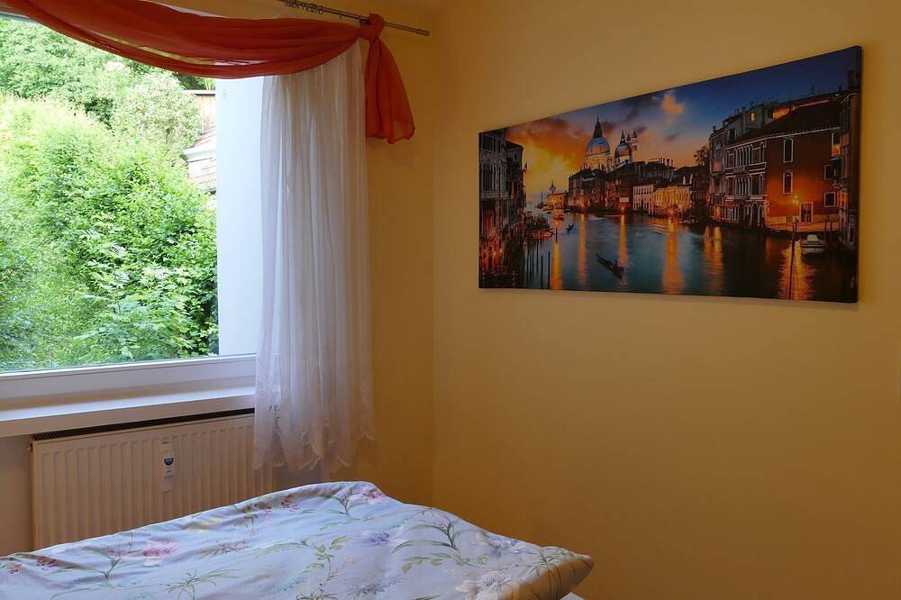 Ganze Wohnung, Ihre Fewo mit Kunst und Design mitten in Heiligenstadt in Heiligenstadt, Fränkische Schweiz