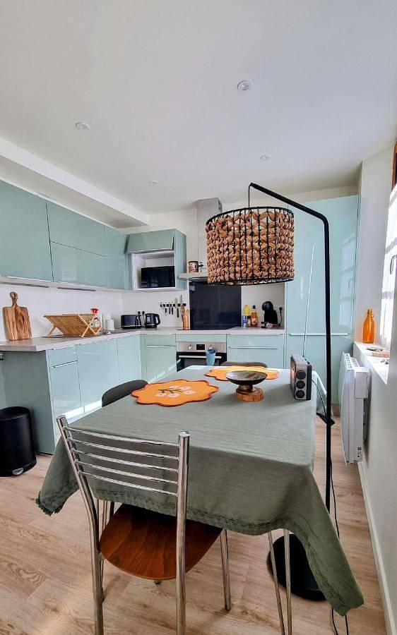 Gîte pour 2 personnes dans Office De Tourisme De Batz Sur Mer - 2