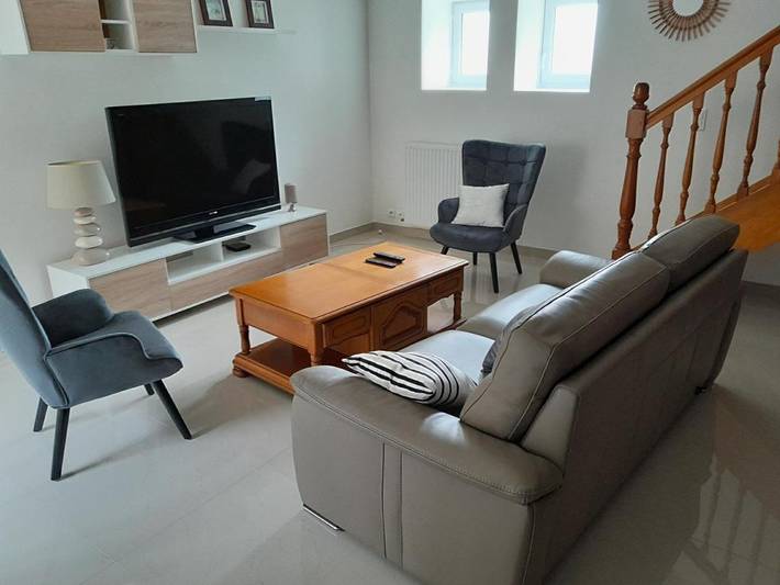 Location de vacances pour 8 personnes, avec terrasse à Baud (mesure) - 4