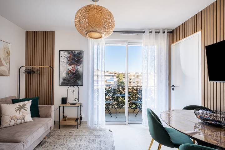 Gîte pour 4 personnes, avec Balcon à Cannes - 3