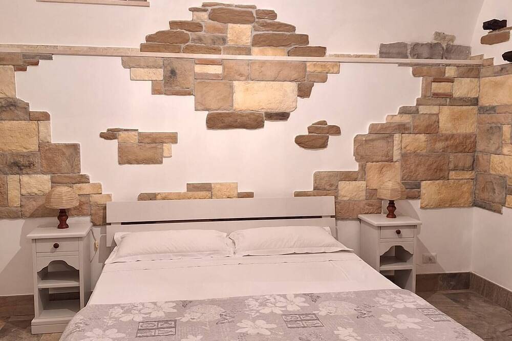 Entire apartment, The Alba & Tramonto cellar in Pimonte, Monti Lattari