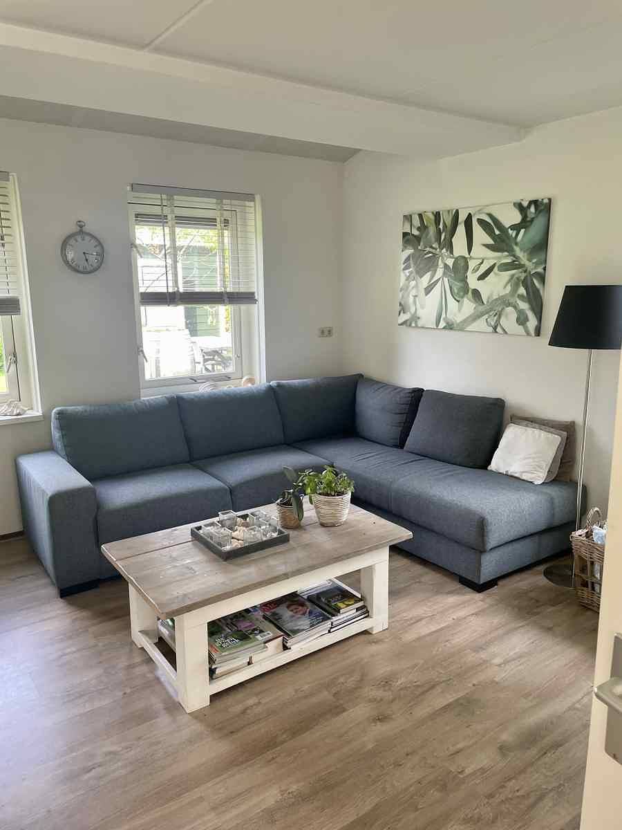 Attraktives 6-Personen-Ferienhaus in Zonnemaire in Zonnemaire, Zeeuwse Kust