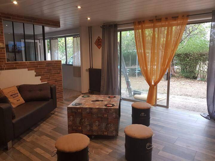 Appartement de vacances entier, Deluxe Double Room with Shower in Nogent, Haute-Marne