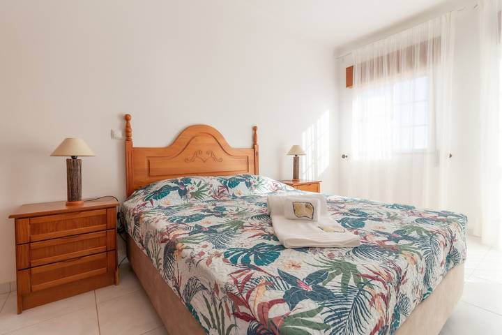 Appartement entier, Appartement 'Lota Praia 2' avec balcon et climatisation in Manta Rota, Vila Nova de Cacela
