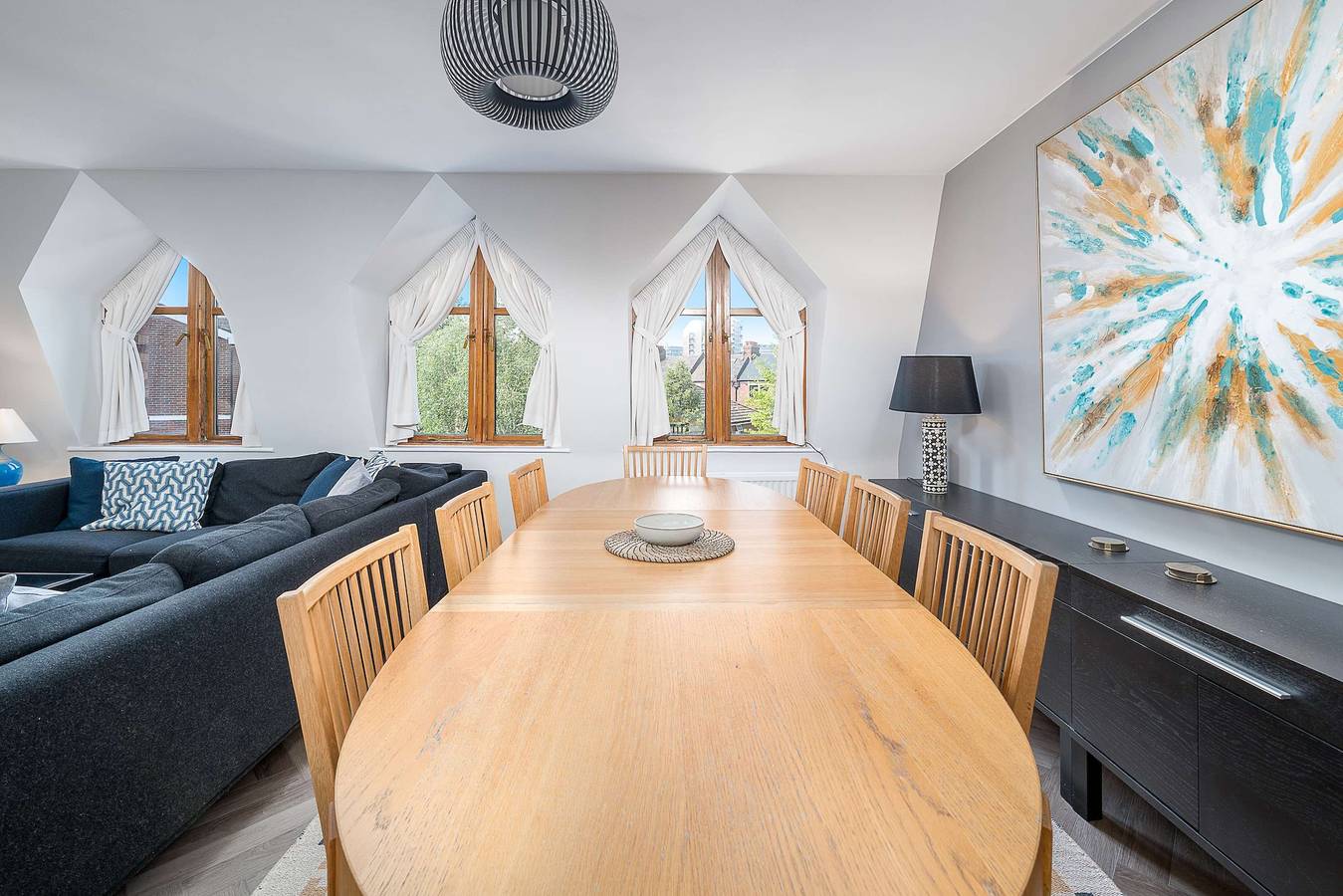 Entire apartment, Modern and elegant 2-bedrooms apartment in Wandsworth, London