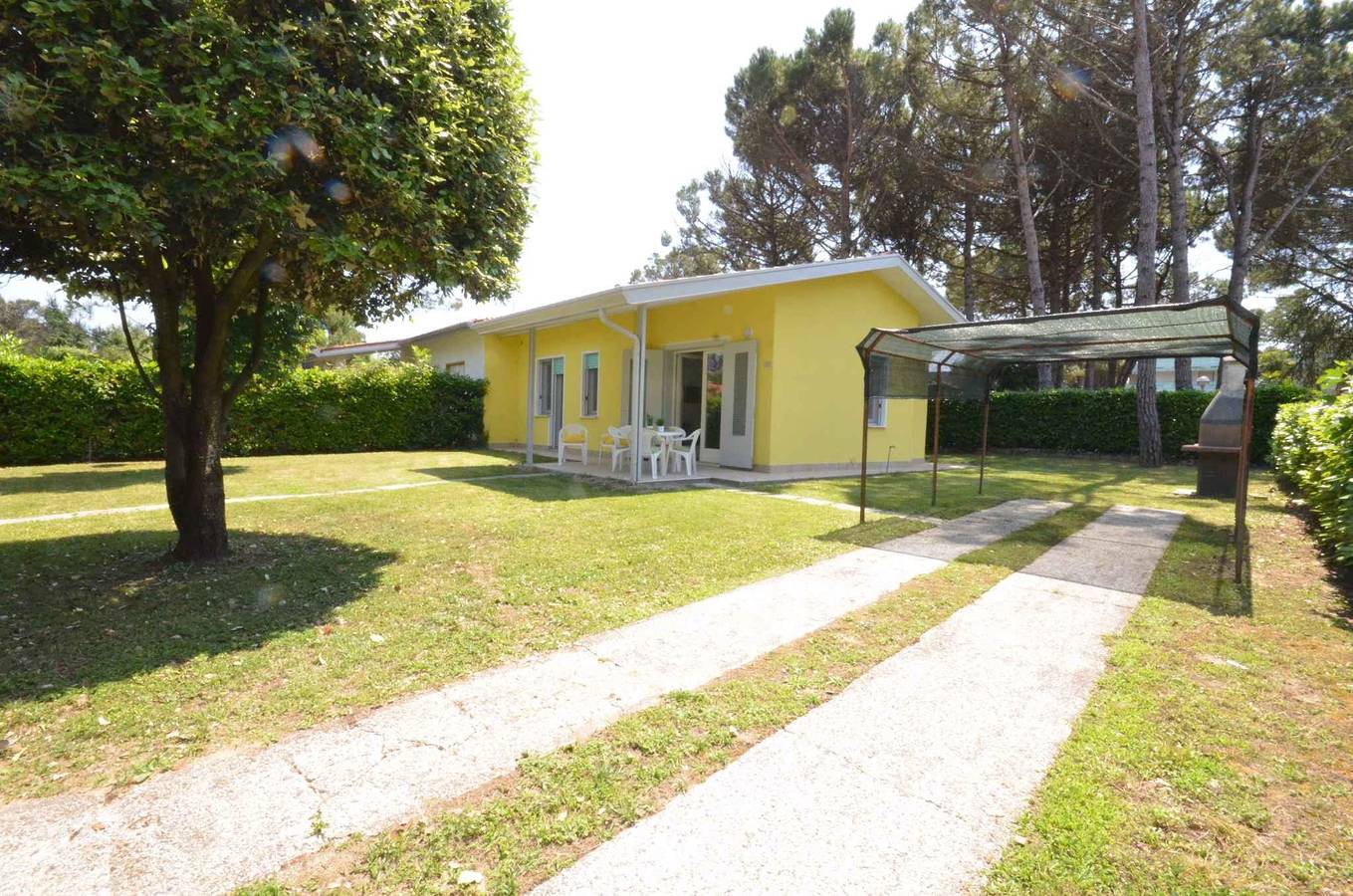 Bungalow mit Privatgarten und Klimaanlage  in Bibione, Venedig Provinz