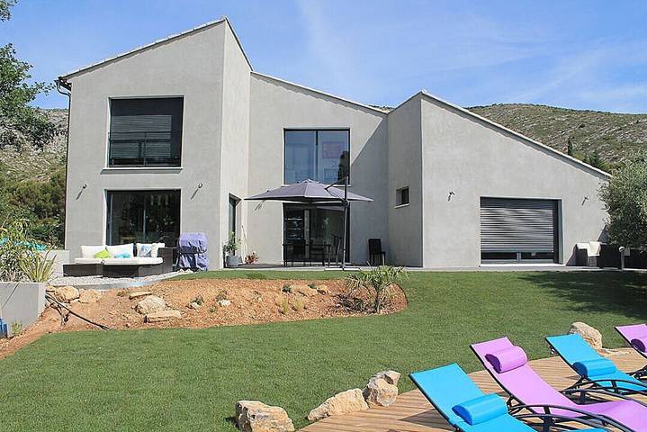 Chambre d’hôte pour 2 personnes, avec jardin et piscine dans les Bouches-du-Rhône - 2
