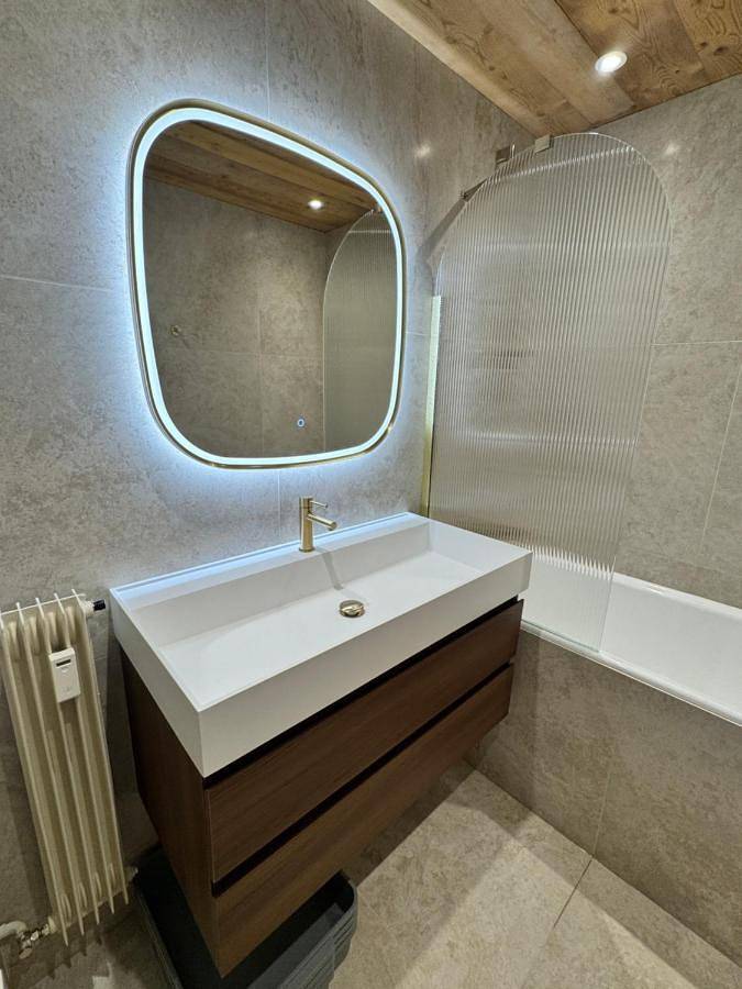 Gîte pour 6 personnes, avec vue dans Cinéma L'Aiguille - 4