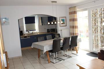 Ferienhaus für 8 Personen, mit Terrasse und Sauna, kinderfreundlich in Norden