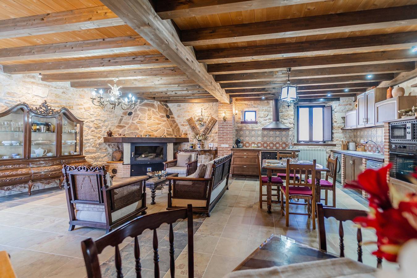 Ferienhaus 'El Rincón De Hornuez' mit Bergblick, Balkon und Wlan in Moral de Hornuez, Segovia Provinz