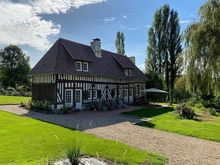 Gîte pour 6 personnes, avec vue et jardin à Manneville-la-Pipard