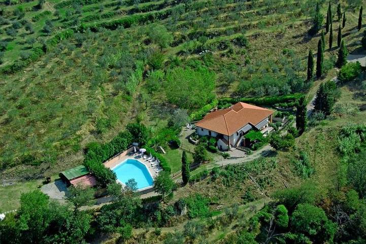 Ferienwohnung für 8 Personen, mit Balkon und Pool sowie Garten, mit Haustier - 1