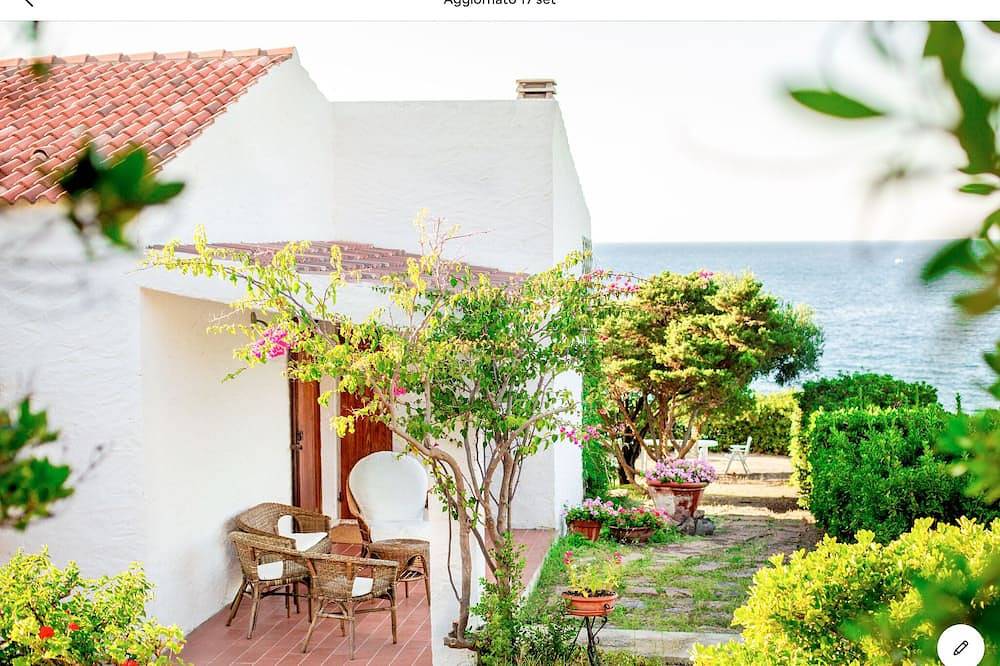 Villa am Meer in Punta Tramontana mit exklusivem Blick auf den Golf von Asinara in Punta Tramontana, Castelsardo