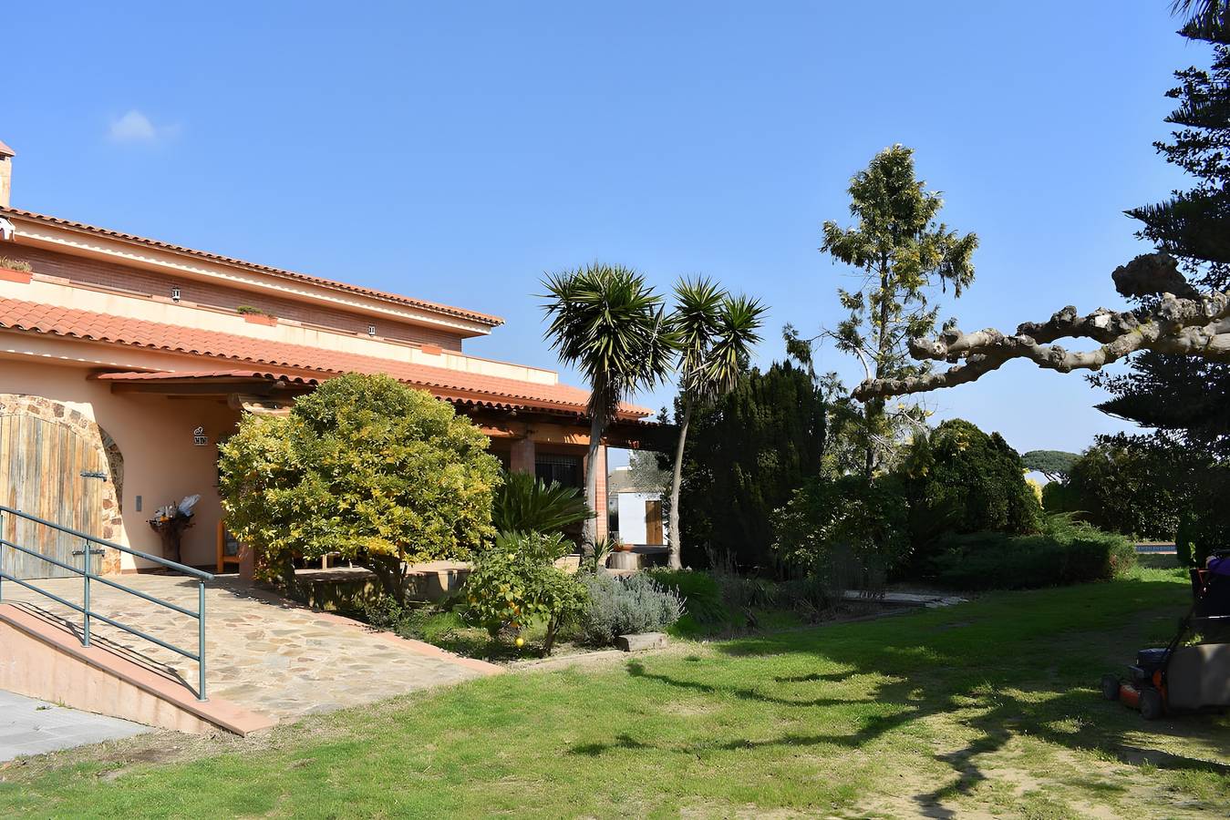 Villa „Santa Susanna 18“ mit Meerblick in Santa Susanna, Costa del Maresme