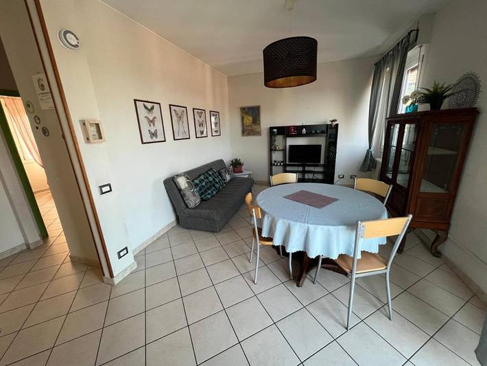 Gîte pour 4 personnes, avec balcon ainsi que vue sur le lac et vue à Colazza - 2