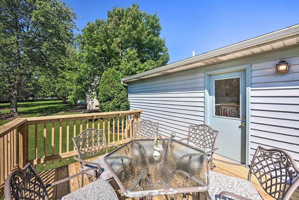 12 Mi to Hersheypark: Family Home w/ Deck! in Dauphin County