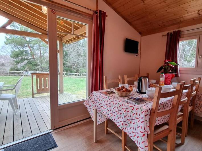 Gîte pour 6 personnes, avec jardin, animaux acceptés à Usson-en-Forez - 3