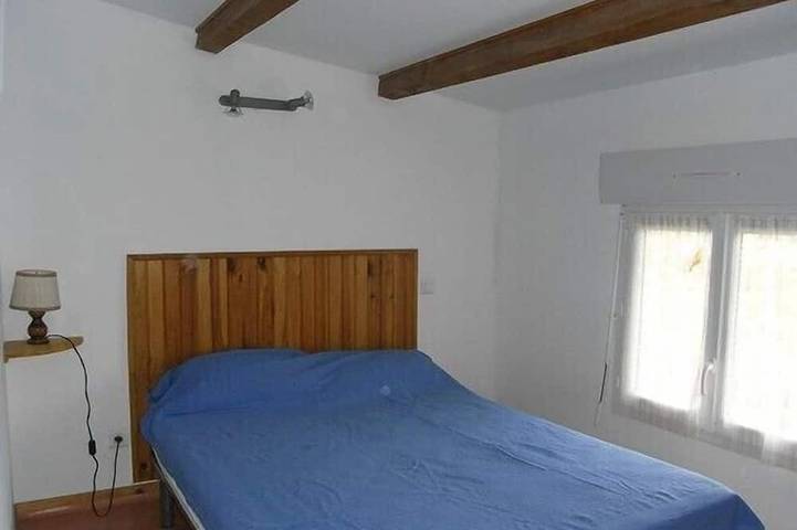 Location de vacances pour 4 personnes, avec terrasse et jardin, animaux acceptés à Pierrerue - 2