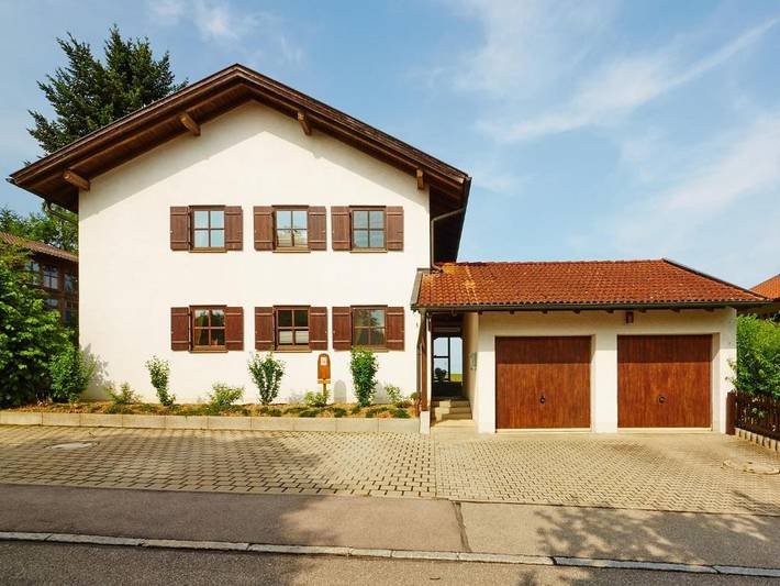 Ganze Ferienwohnung, Sonne in Gasteig - Ferienwohnung Schlafstübchen, 27 qm in Unterneukirchen, Landkreis Altötting