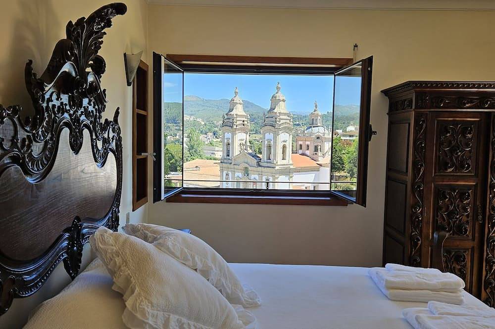 Casa das Acácias in Cabeceiras de Basto (Cidade), Distrito de Braga