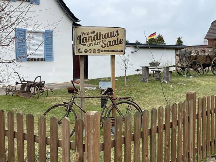 Ferienhaus, mit Terrasse und Garten sowie Ausblick in Bernburg - 2