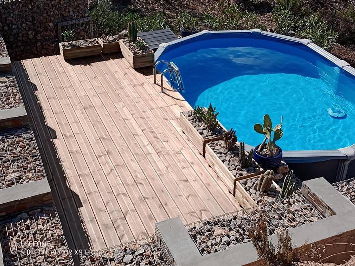 Location de vacances pour 6 personnes, avec jardin ainsi que vue et piscine à Treilles - 2