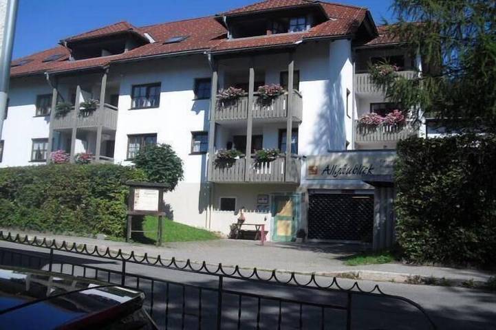 Hütte für 3 Personen, mit Balkon und Garten sowie Sauna in Bad Hindelang - 4