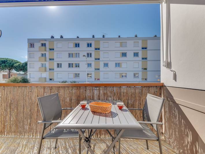 Gîte pour 4 personnes, avec terrasse dans Plage Rive Droite - 2