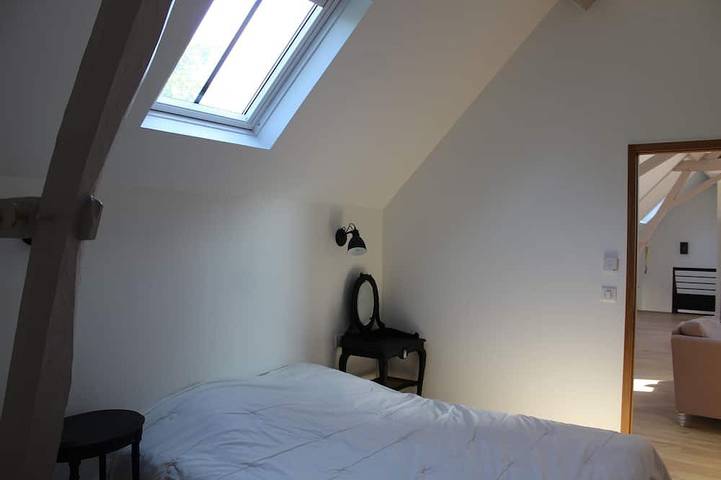 Location de vacances pour 4 personnes, avec jardin et terrasse à Sainte-Catherine-de-Fierbois - 3