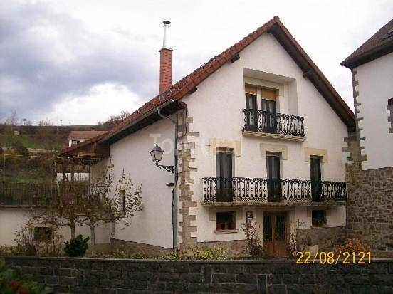 Casa rural para 3 personas, con vistas y balcón en Pirineo Navarro - 2