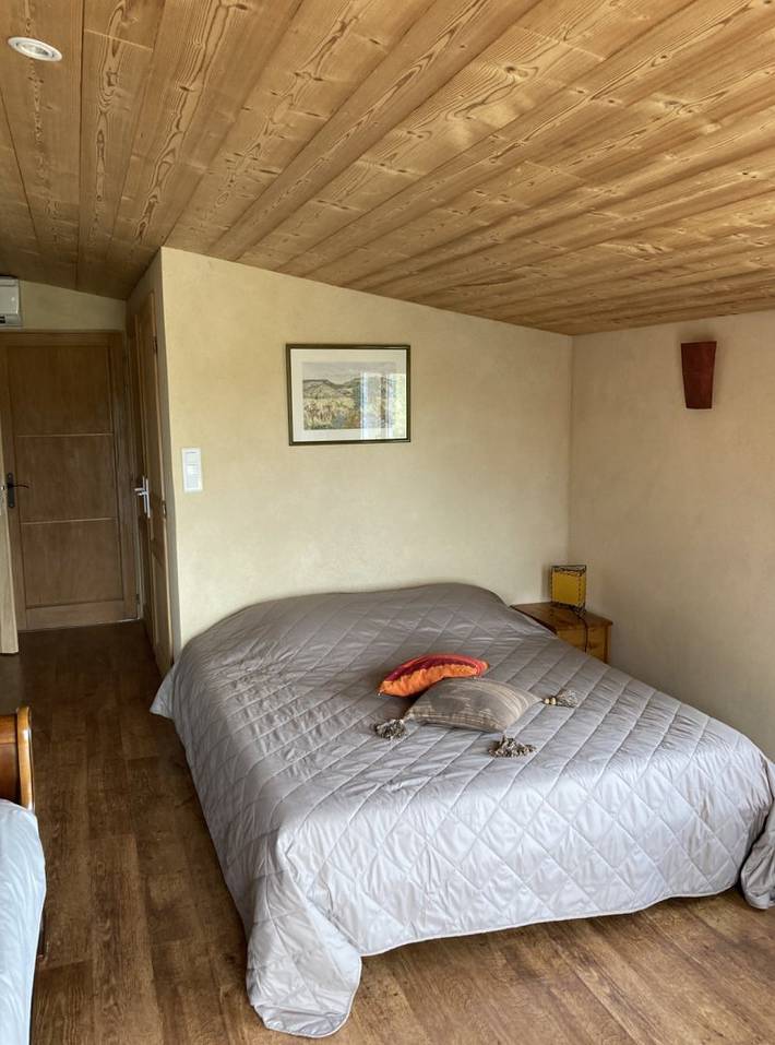 Chambre d’hôte pour 3 personnes, avec jacuzzi ainsi que piscine et jardin dans Privas - 3