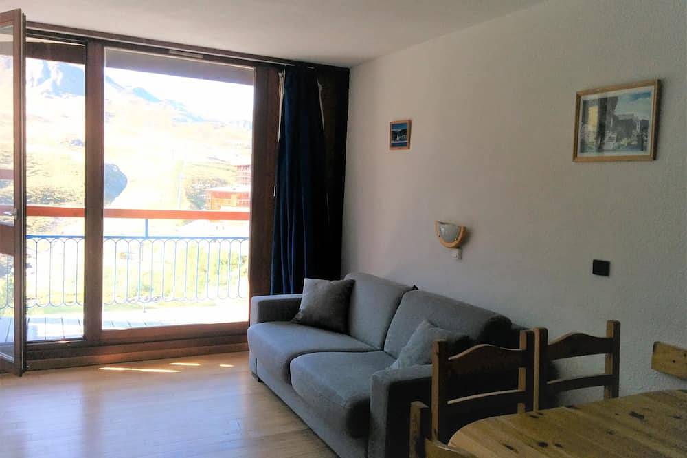 Entire apartment, Arc 2000, studio direct access to  tracks, South balcony in Les Arcs, Bourg-Saint-Maurice