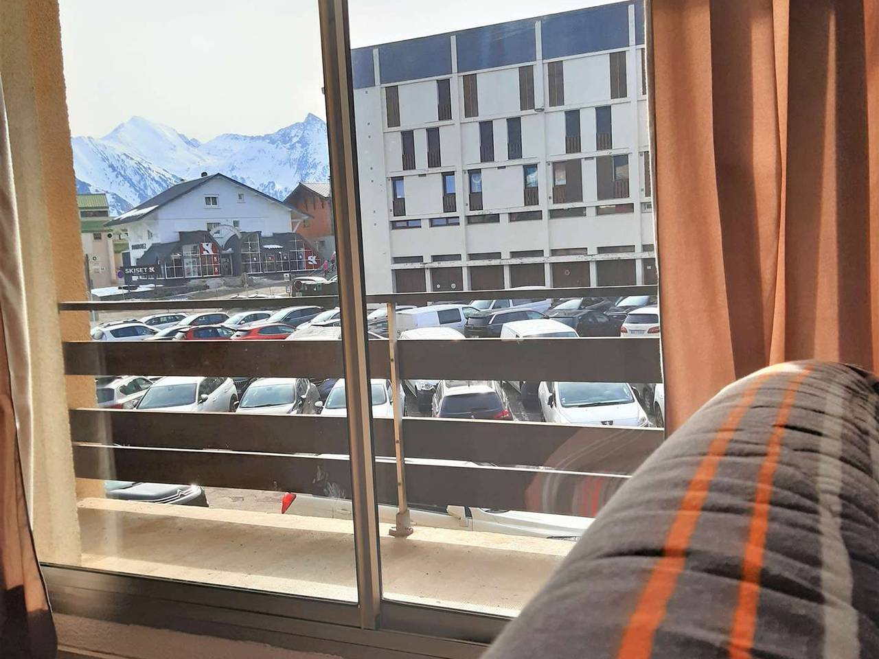 Estudio entero, Estudio Cabina 6 personas - 30m², Balcón sur, cerca de pistas, parking, cocina equipada in Saint-Lary-Soulan, Parque nacional de los Pirineos