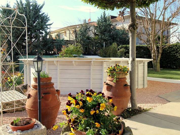 Ferienhaus für 4 Personen, mit Pool und Garten sowie Terrasse in Lazise - 2