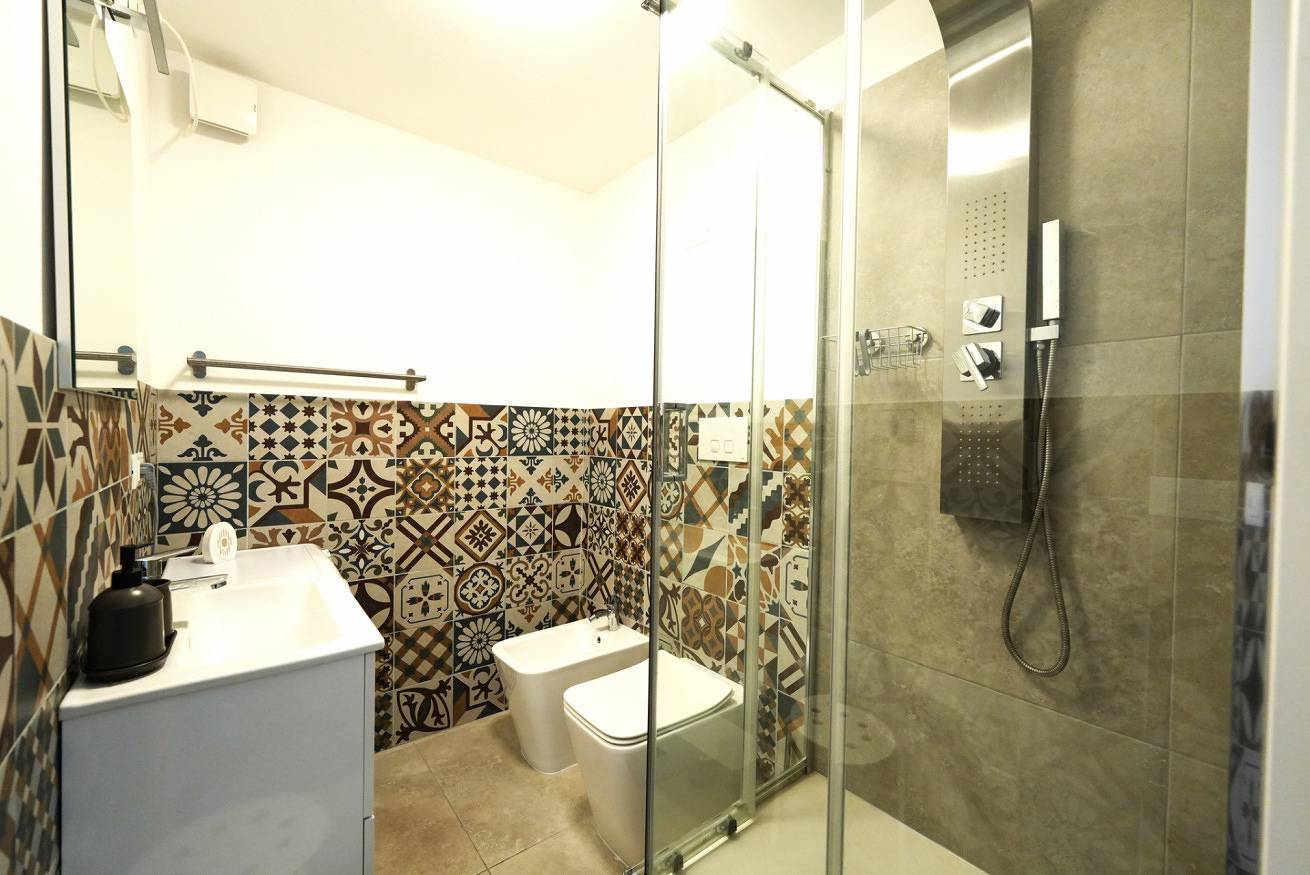 Appartement entier, Guesthost - Take One Apartment 1 in Taranto, Golfe de Tarente